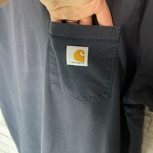 Men's Carhartt Navy Blue Relaxed Fit Front Pocket Tee Shirt - Picture 3 of 6